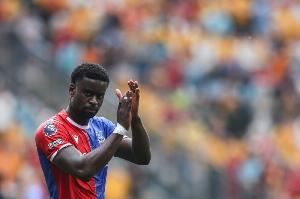 泰晤士：社区盾杯失利提醒利物浦该签新中卫，格伊就很合适