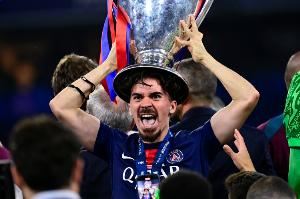 维蒂尼亚：被金球奖提名感觉很好，其实应该有更多巴黎球员入围