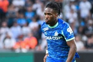 记者：马赛与博洛尼亚基本达协议，总价1950万欧＋10%二转卖洛维