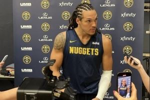 阿隆-戈登：沃特森进步很大 攻防两端都能为球队贡献价值