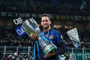 土媒：加拉塔萨雷内部人士强调，从未接触过恰尔汗奥卢