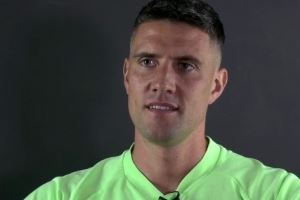 前利物浦后卫马丁-凯利：我正式决定退役 杰拉德是合作过的最佳