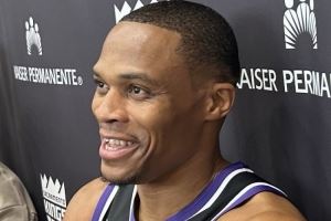 客战太阳！是否计划参加揭幕战？威少：当然了