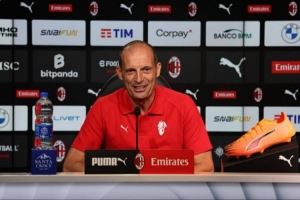 阿莱格里：我不需要改变莱奥 莫德里奇的视野与其他人不同