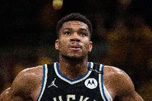 字母谈全新雄鹿：太棒了 我说过我们是一支非常非常危险的球队